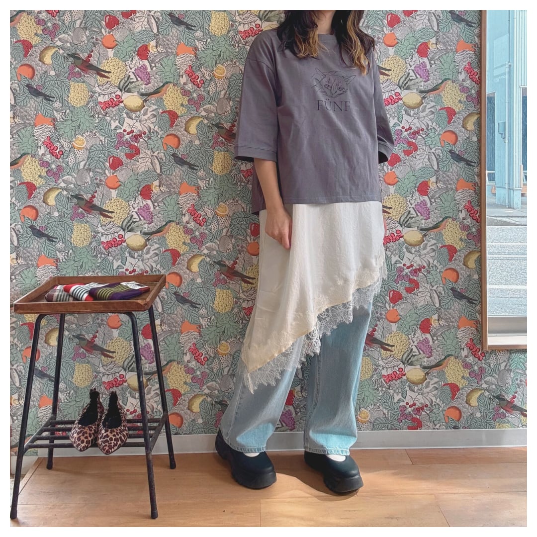 【CLOCHE】ネコプリントカットソー