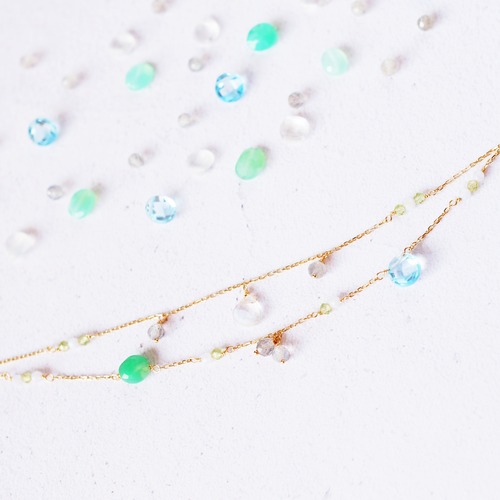 K10  草原に吹く風 / Saturday - Moonstone bracelet [ 7days series ]　パワーストーン　天然石　お守り　華奢　ムーンストーン　ブルートパーズ　グリーン　ブレスレット　