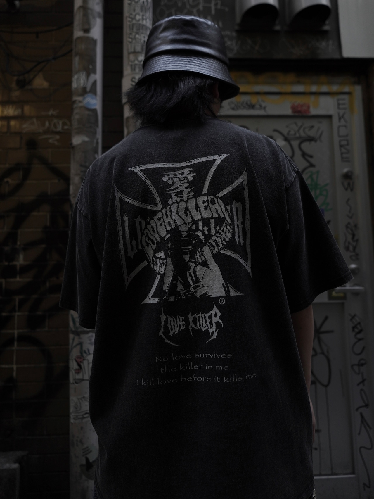 【LOVE KILLER】cross graphic logo t-shirt