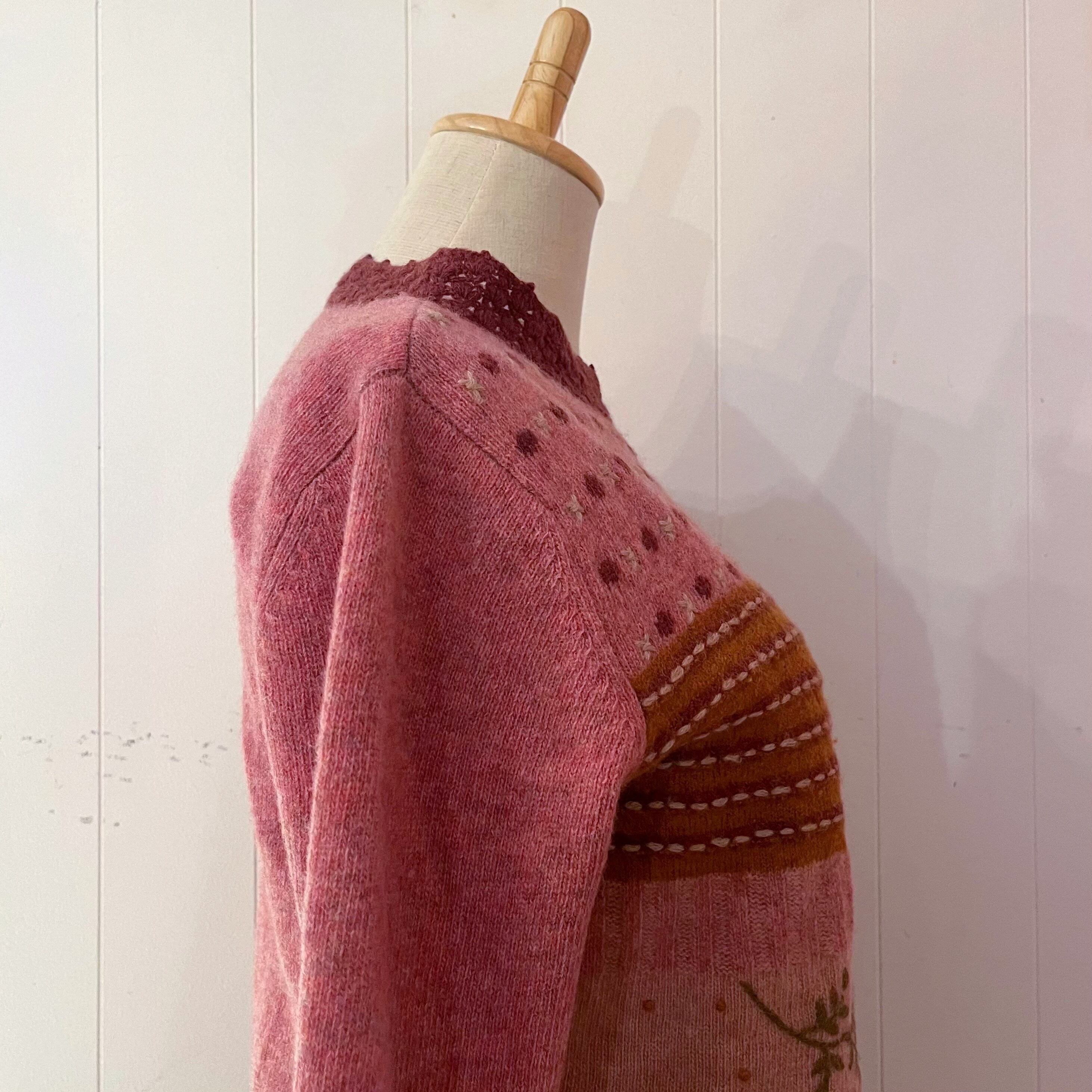 pink flower wool knit sweater