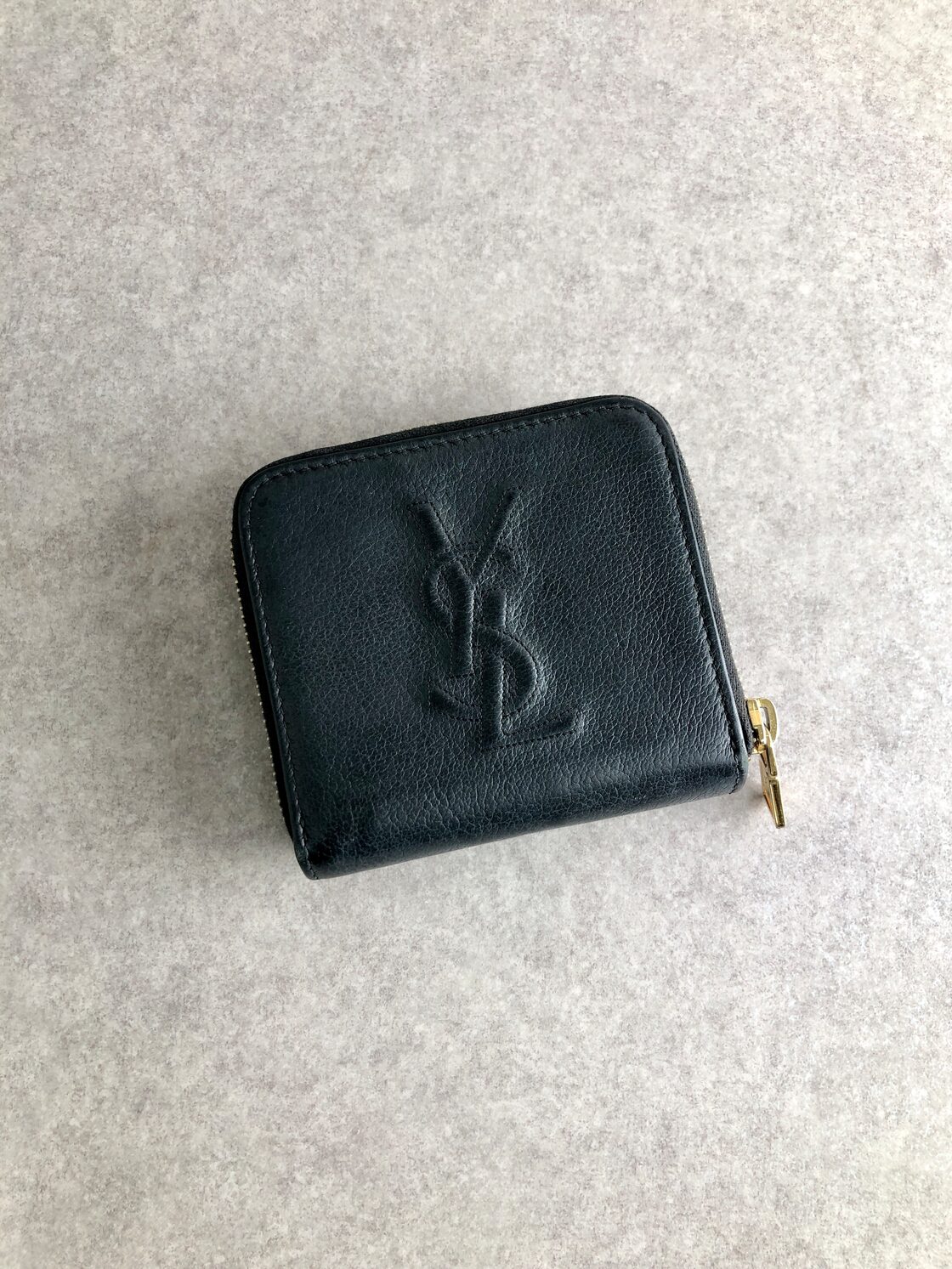 Yves Saint Laurent イヴ・サンローラン 財布 ブラック YSLロゴ レザー 