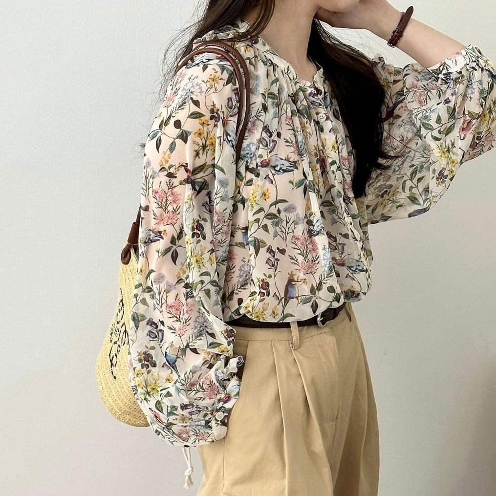 Vネックフラワーシフォンブラウス 232820