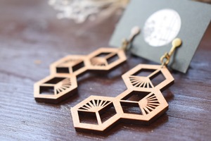 【ピアス変更可能】ましろ/すすきイヤリング