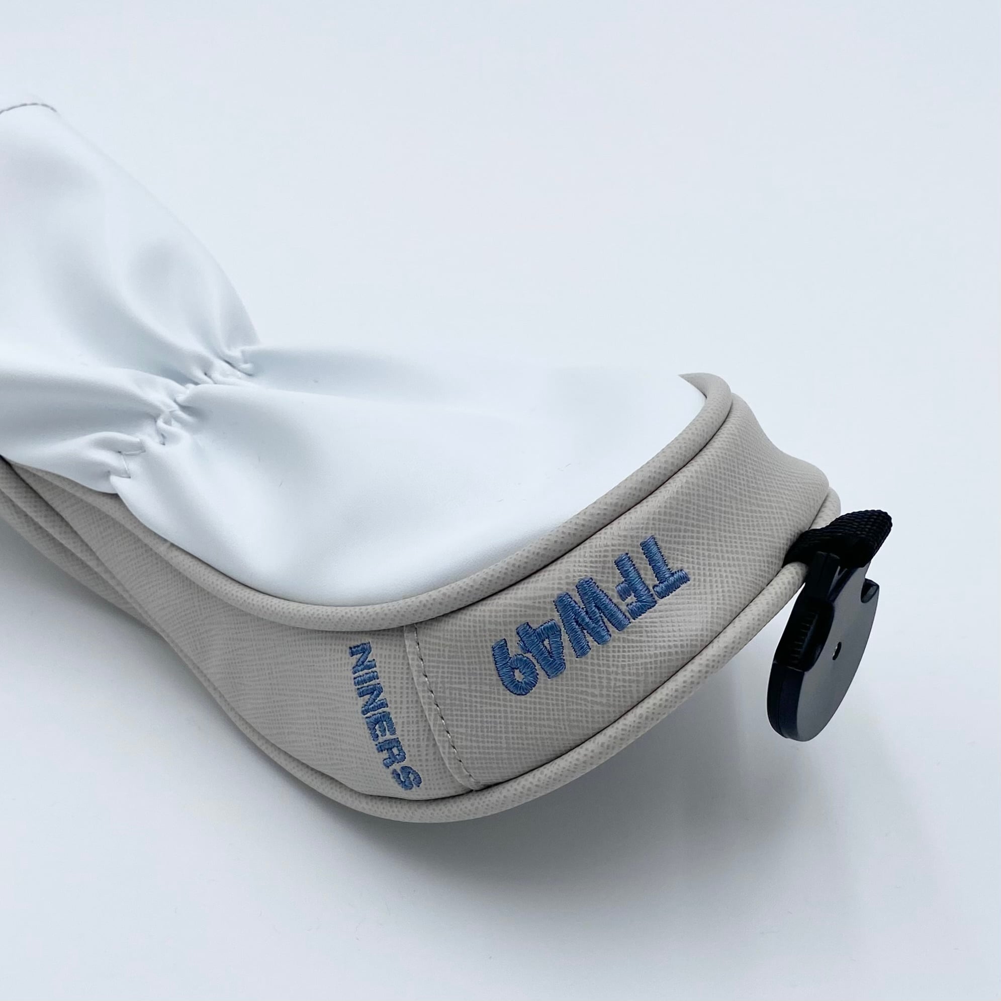 TFW49】LEATHER HEAD COVER UT | Sandy GOLF