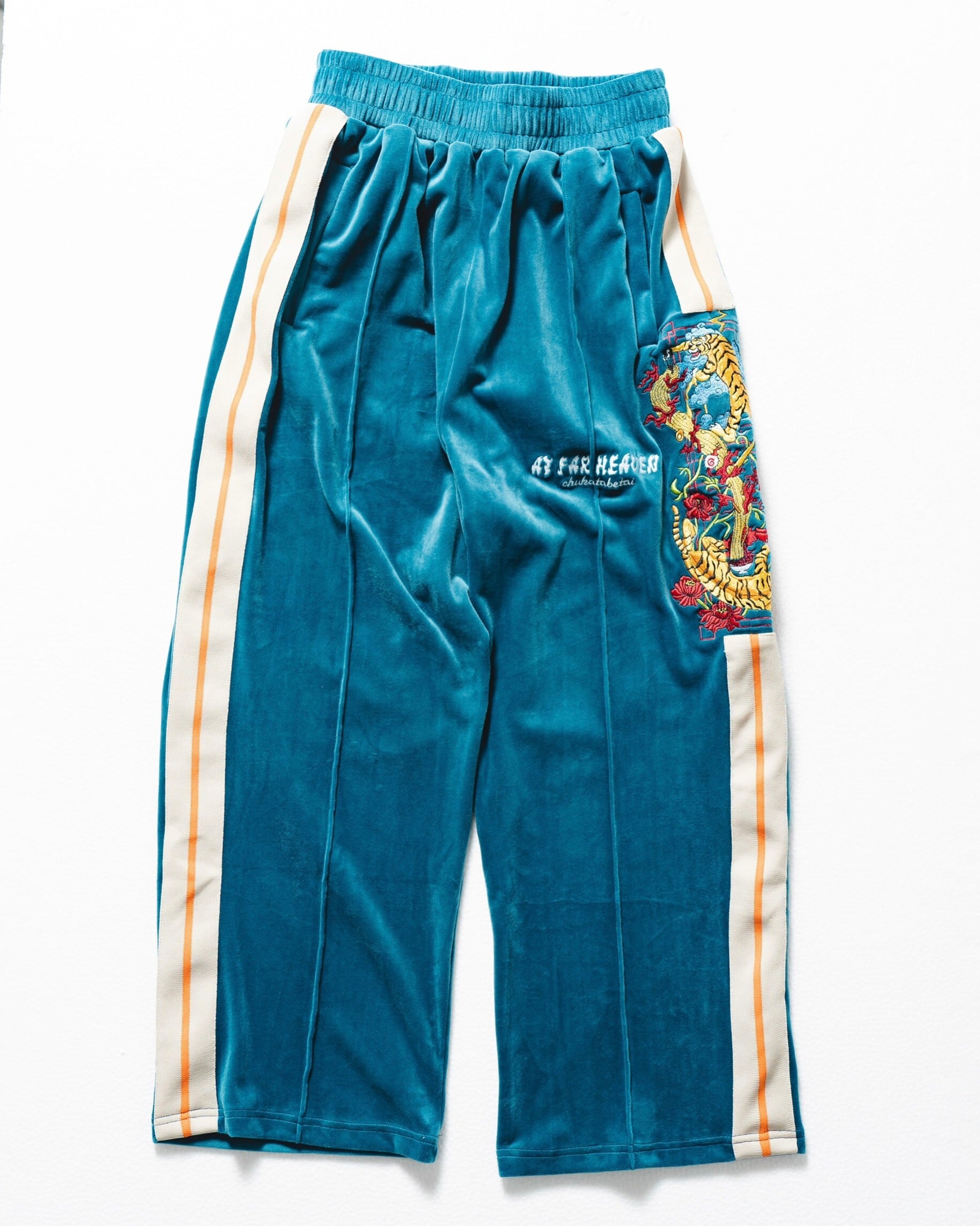 Tiger track pants | チュウカタベタイ