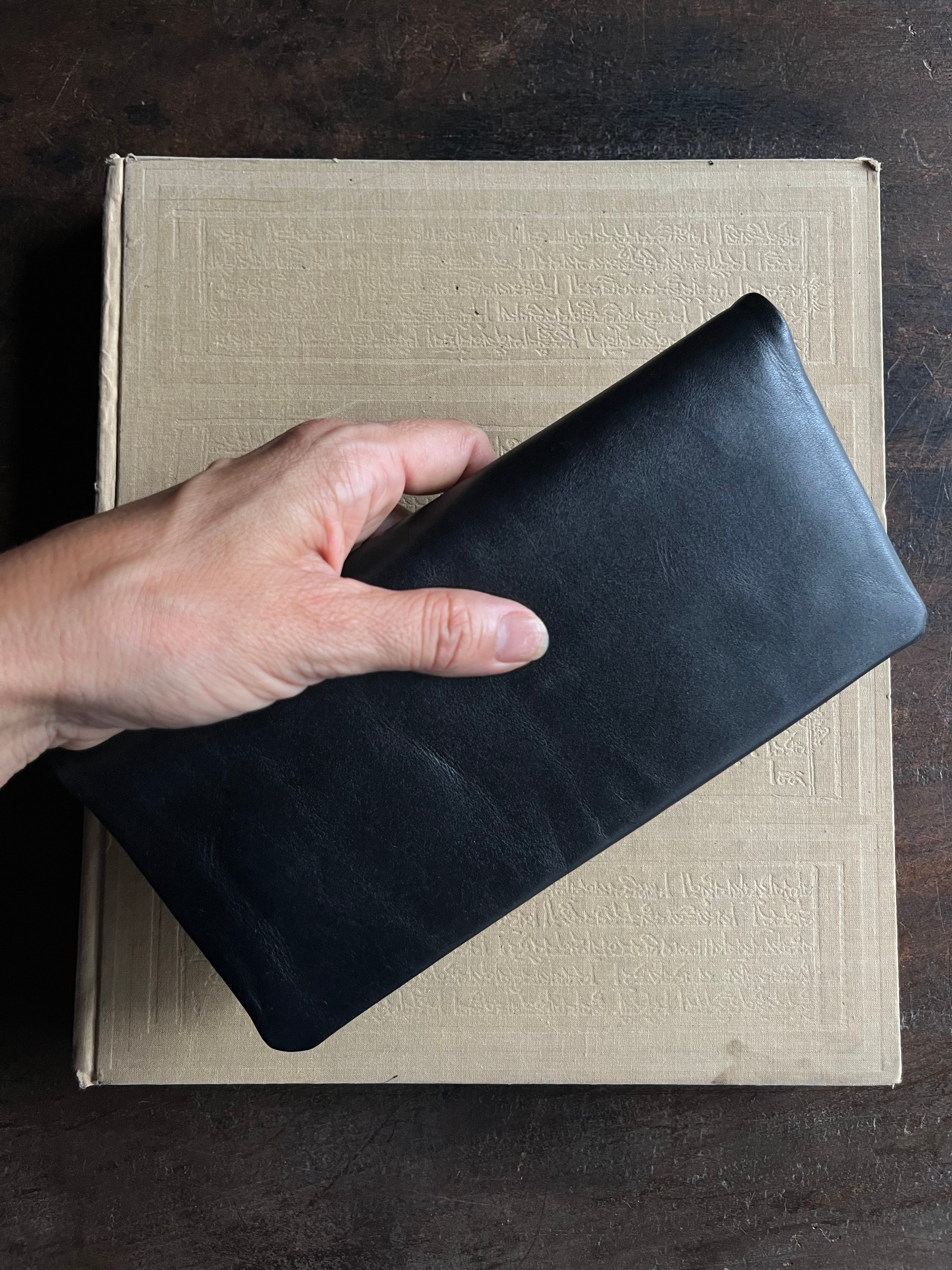 COSMIC WONDER | Light leather wallet （ Black） | STARDUST
