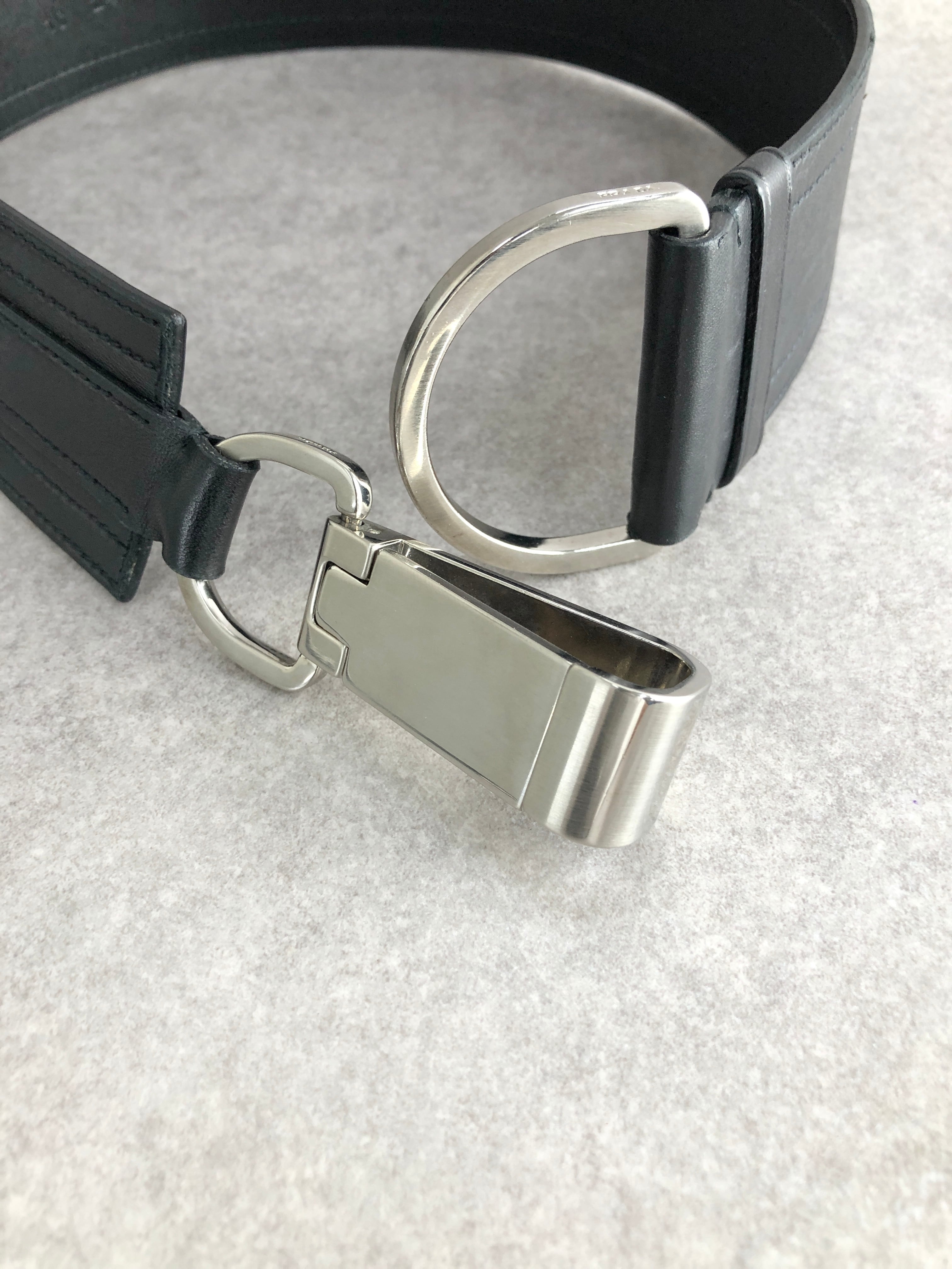 PRADA プラダ ベルト ブラック ロゴ レザー メタルバックル vintage