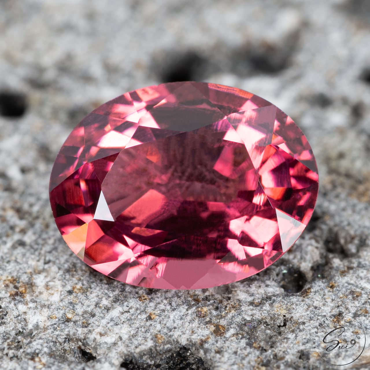 天然【非加熱】レッドスピネル 1.688ct 日独鑑別書 | SUI GEMSTONE