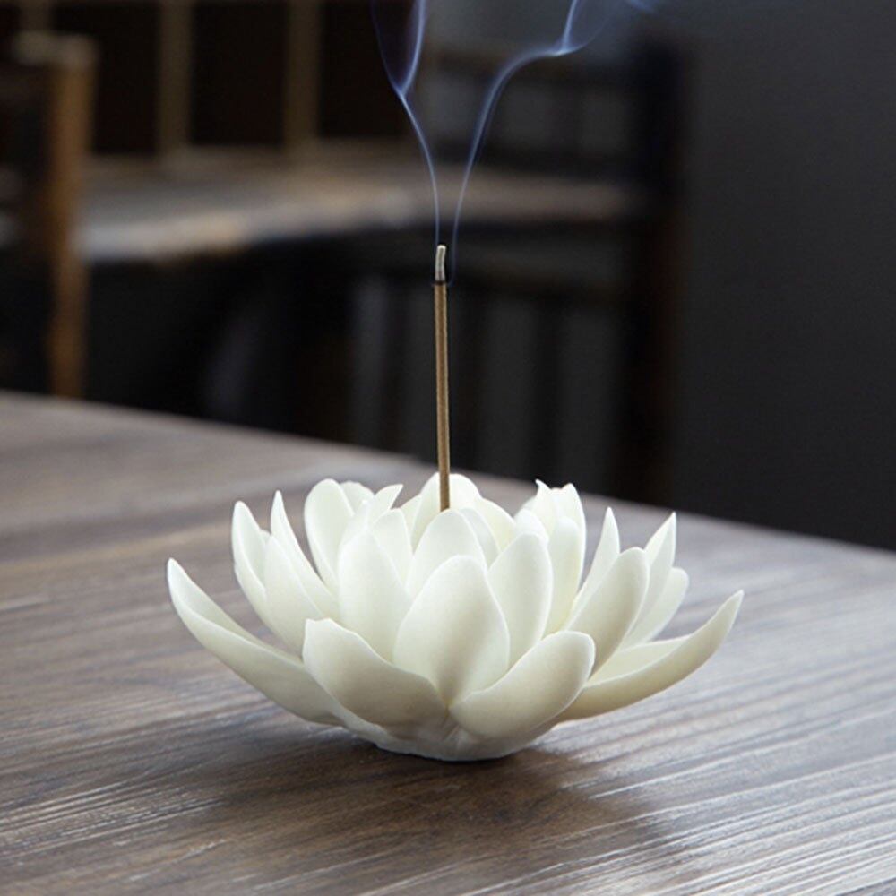龍泉青磁 金魚と蓮の花のお香立て 龍泉青磁 金魚と蓮の花のお香立て