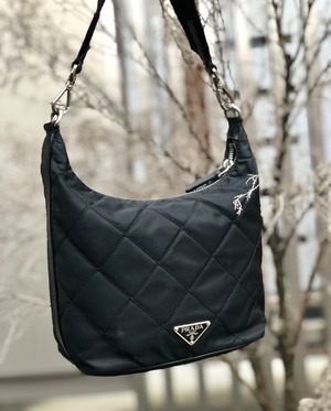 PRADA 　プラダ　トライアングルロゴ　レザー×ナイロン　キルティング　ミニバッグ　ハンドバッグ　ブラック　vintage　ヴィンテージ　オールド　jadc3u