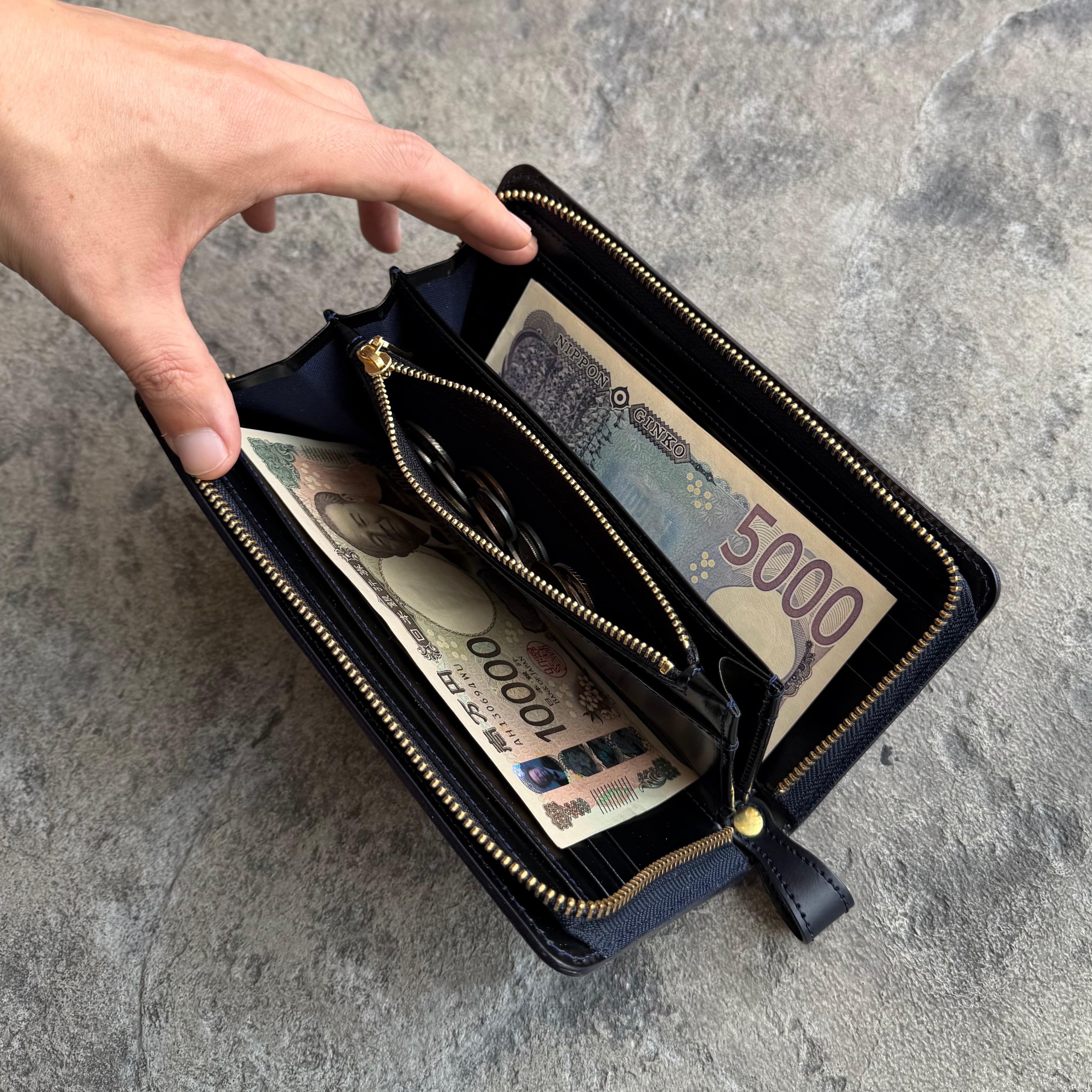 限定商品】ウォレット ラウンドジップ ダブルK | ケイシイズ 【公式