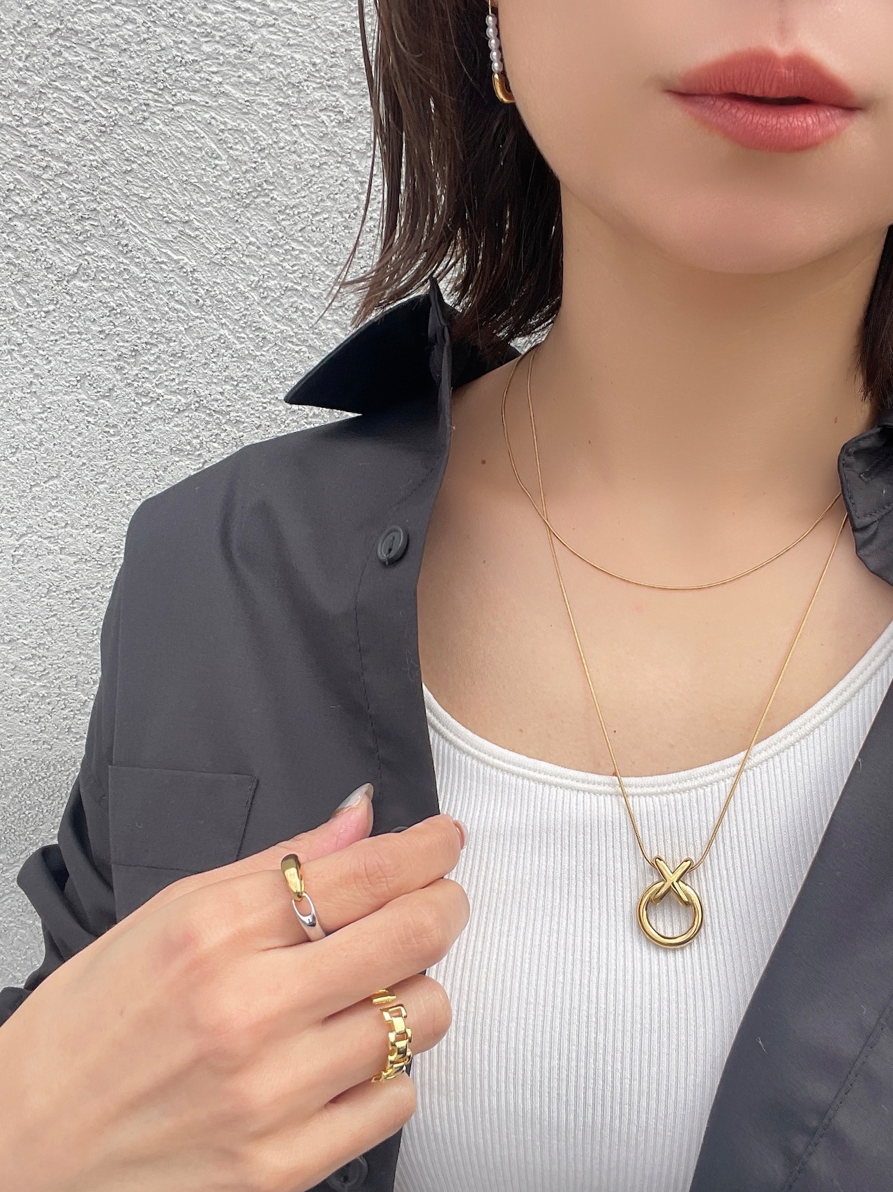 クロスオーバーネックレス