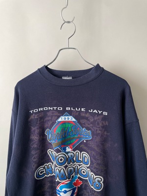 Toronto Blue Jays sweat shirt