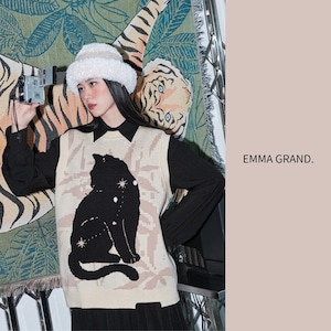 星明かりに浮かぶ黒猫のニットベスト E00594