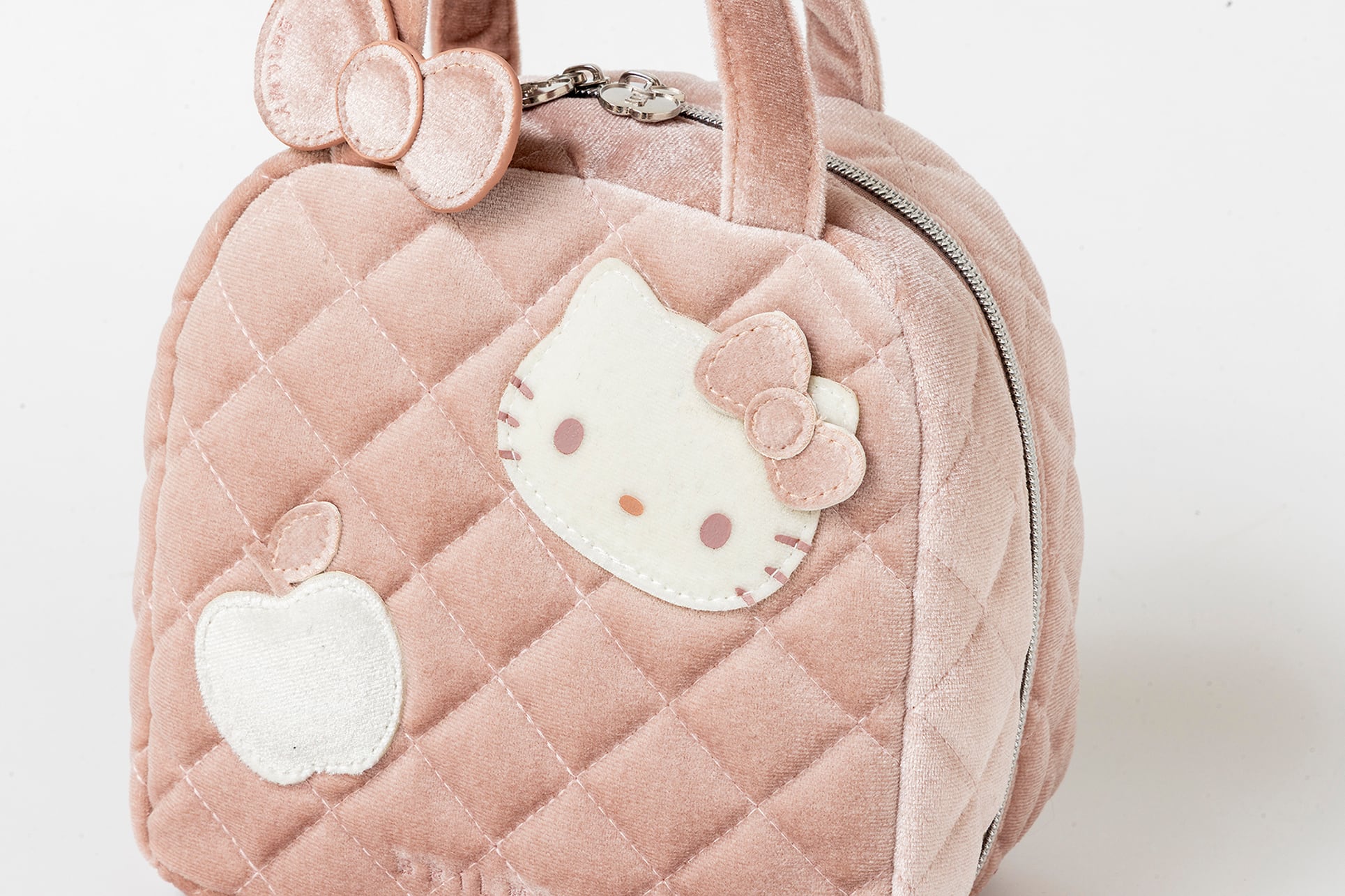 ポップアップストア限定版】ZUBORA COSME POUCH VELOUR PALE PINK ver