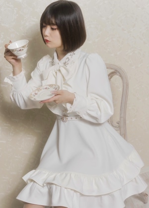 【ManonMimie】Bijou Collar Frill One-Piece