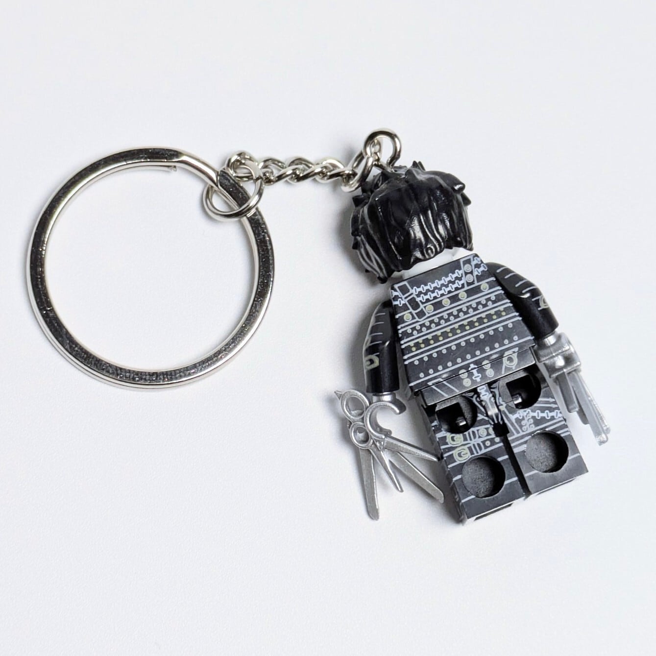 ★ブロックフィギュアキーホルダー★【 Edward Scissorhands / シザーハンズ 】 Edward Scissorhands ( シザーハンズ )  BLACK SUITS ver.  〚アメリカン雑貨 アメトイ〛