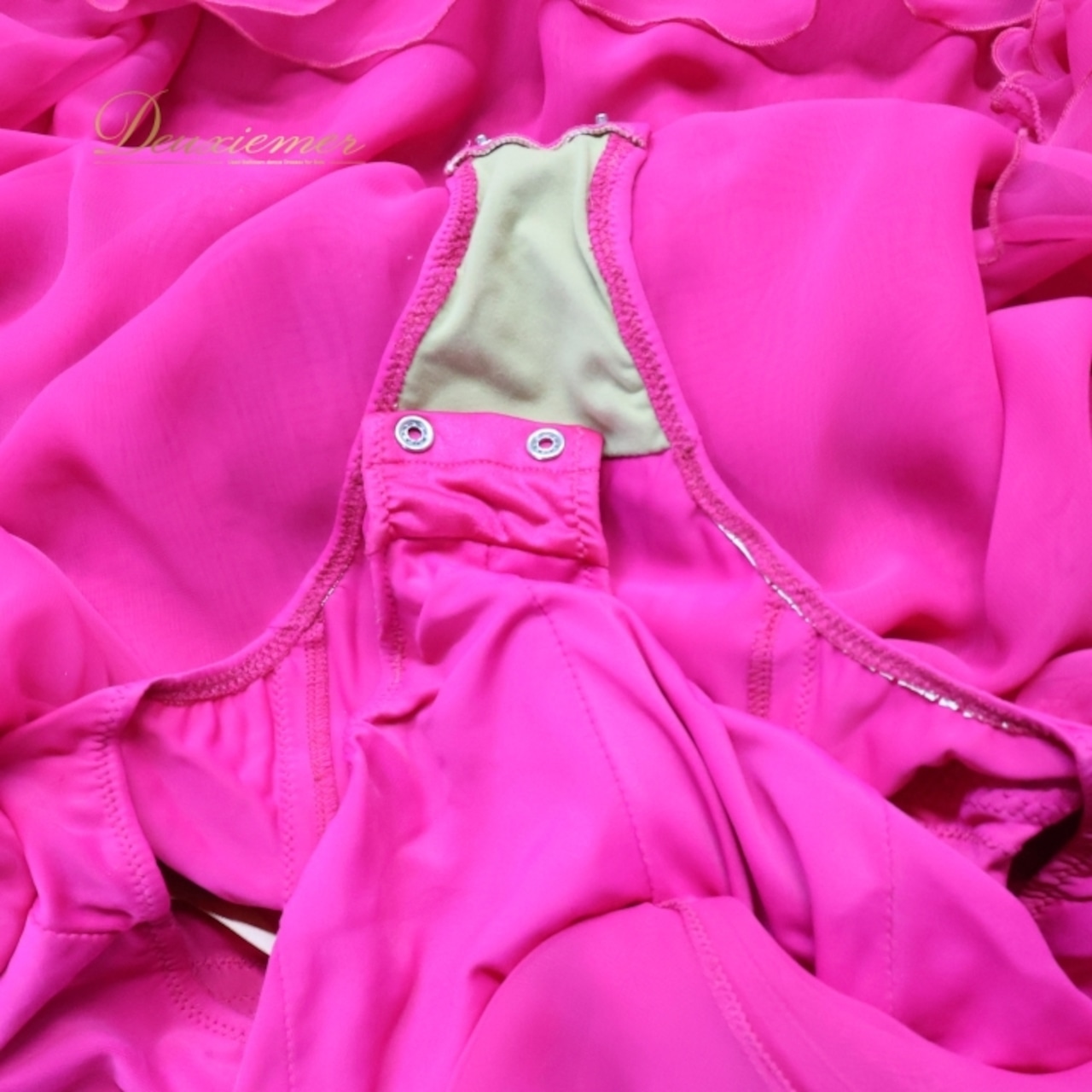 社交ダンス 衣装 チャコット クリスアン 凛舞 Chacott chrisanne スタンダードドレス ドレス ワンピース デモ フロート レース 競技 ダンス パーティ 発表会 英国製 ピンク系 おしゃれ トレンド ファッション 社交用 ダンスイベント 発表用 ステージ衣装 競技用ドレス レディース Sサイズ