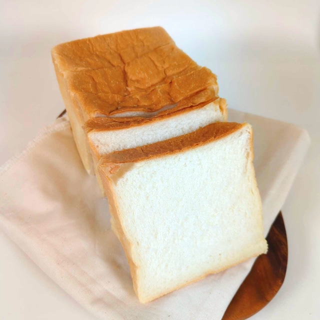 ベーカリーwithハーモニー ナチュラル食パン　1.5斤