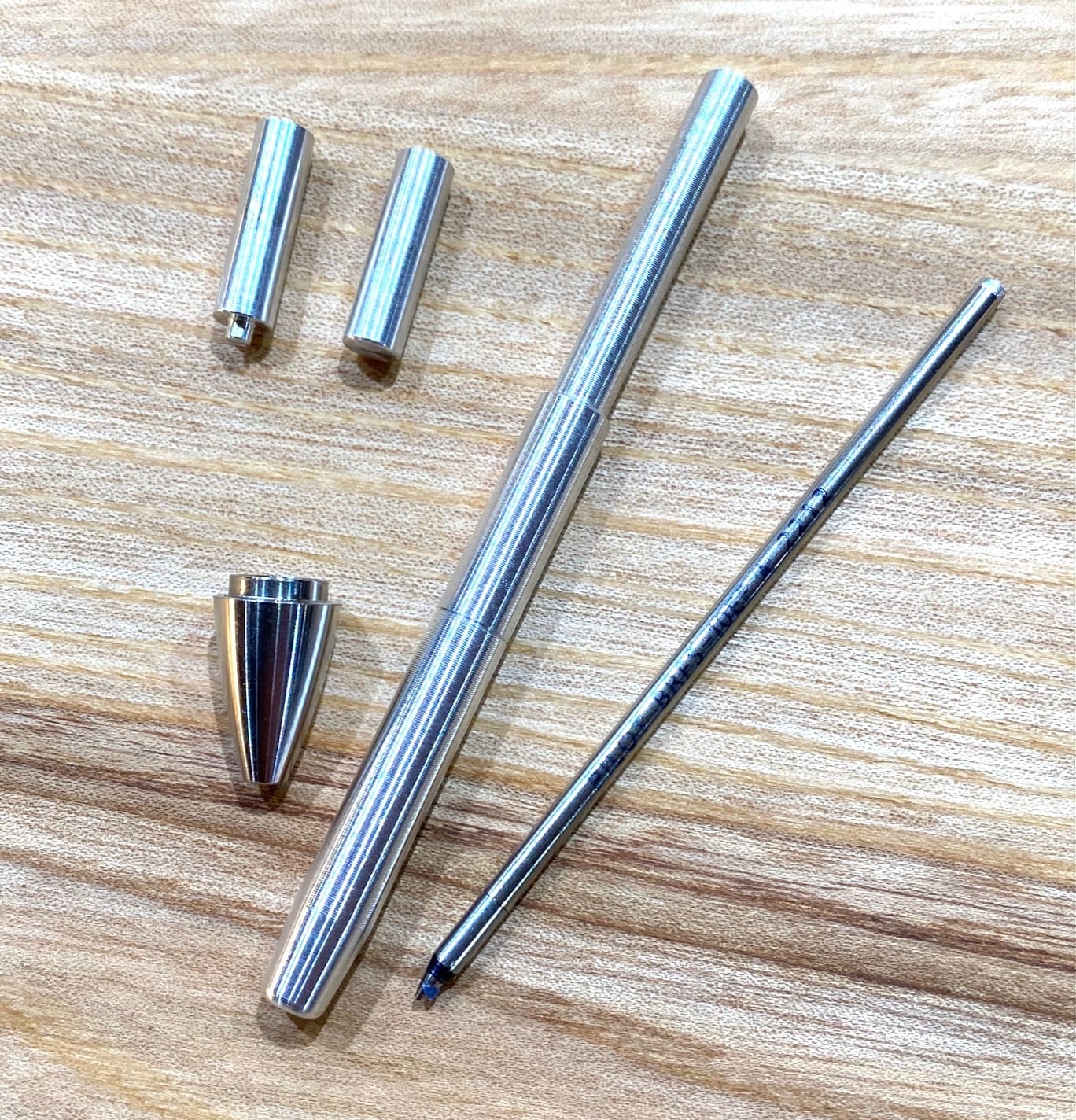 紅偶(あかたま)-12mm】ボールペン | 匠衆・朱椿粋