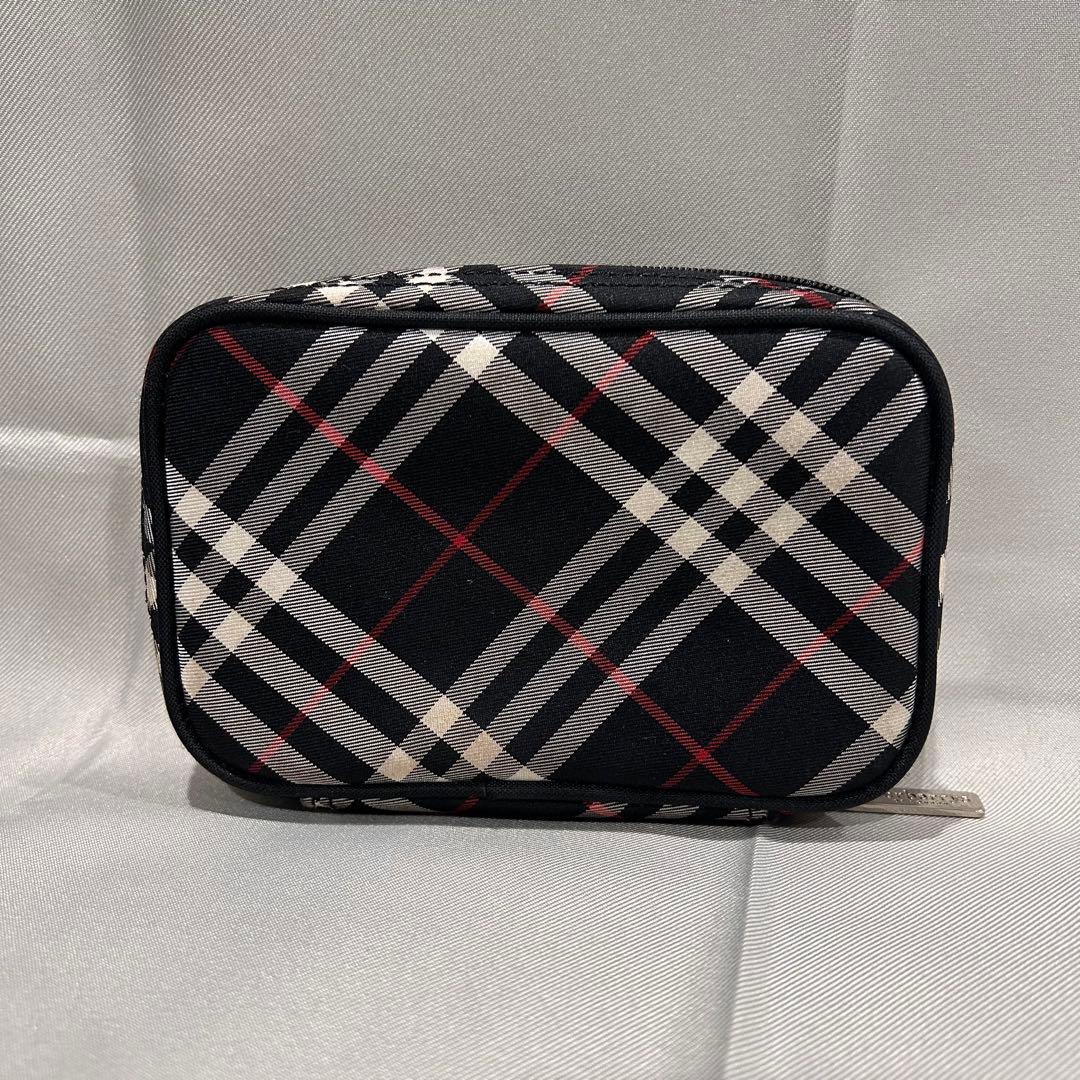 未使用 HERMES エルメス ユリス ナノ チャーム 手帳 ストラップ レザー 未使用 HERMES エルメス ユリス ナノ チャーム 手帳 ストラップ レザー