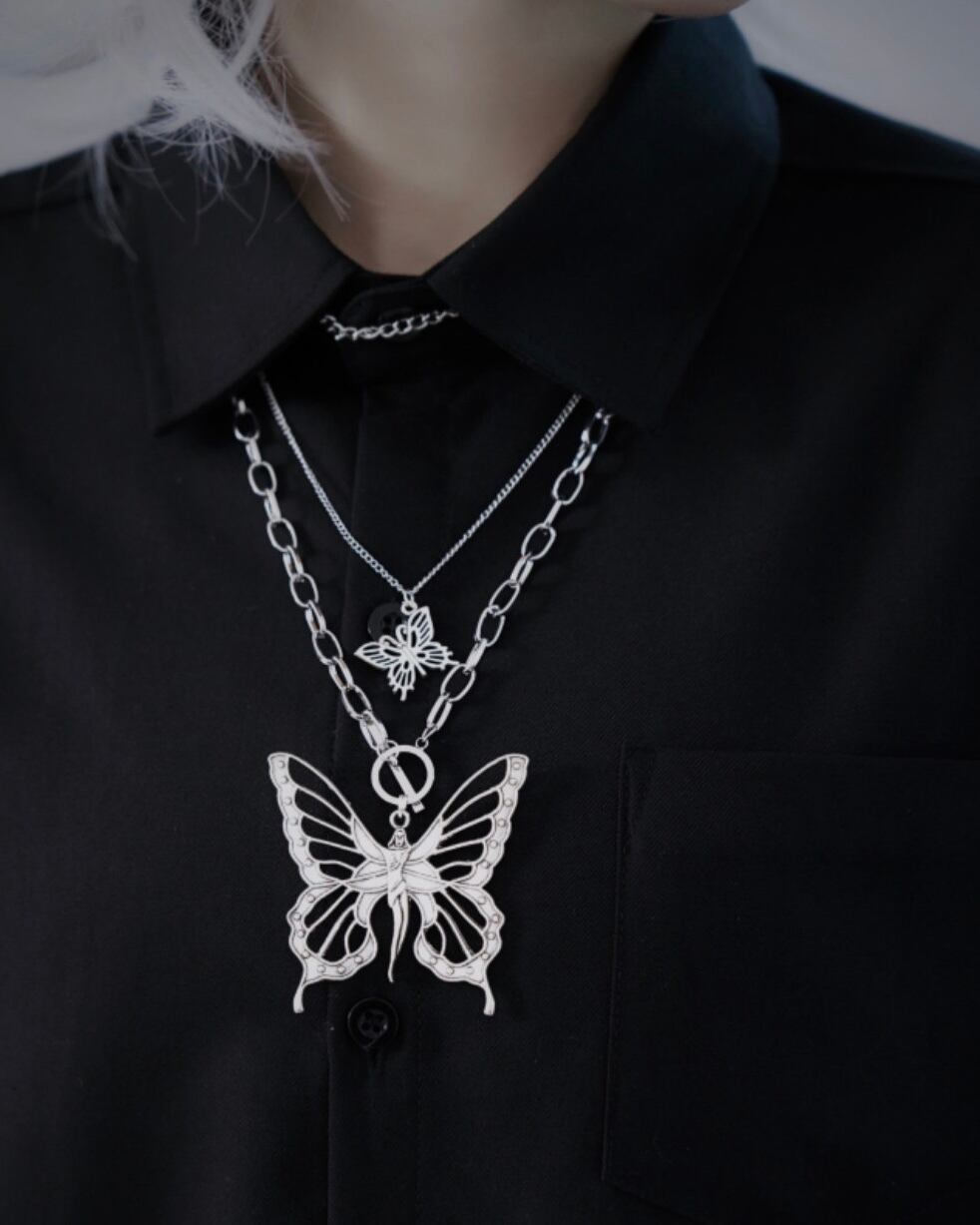 【予約】2set ubculture butterfly pendant necklace