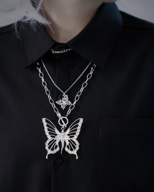 【予約】2set ubculture butterfly pendant necklace