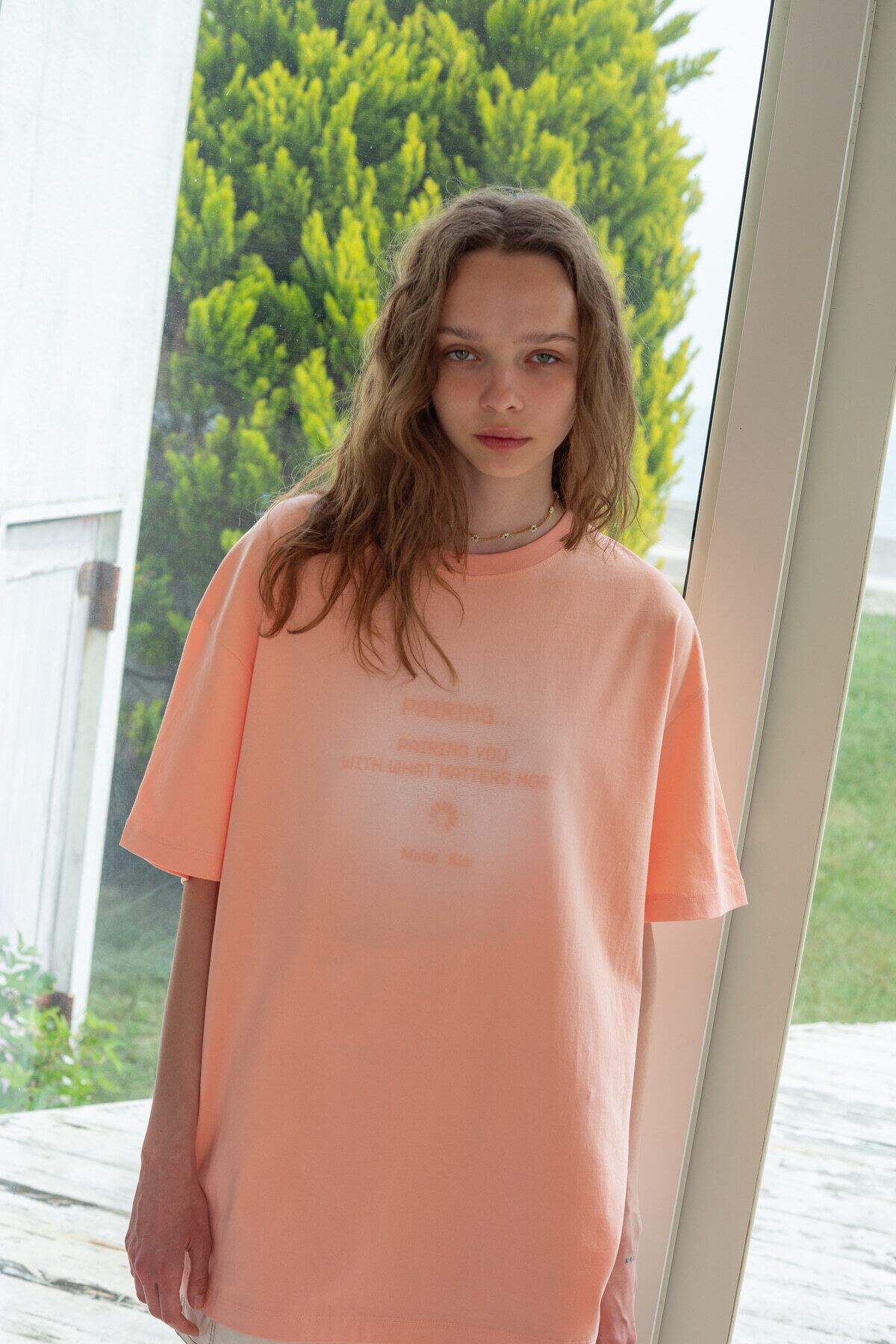 ★Matin Kim★PAIRING LOGO PRINTING TOP FOR WOMEN★大人気★ Matin Kim] PAIRING LOGO PRINTING TOP FOR WOMEN IN PEACH 正規