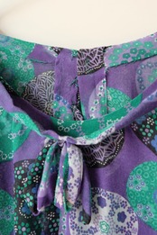 Mum print dress with an attached collar
