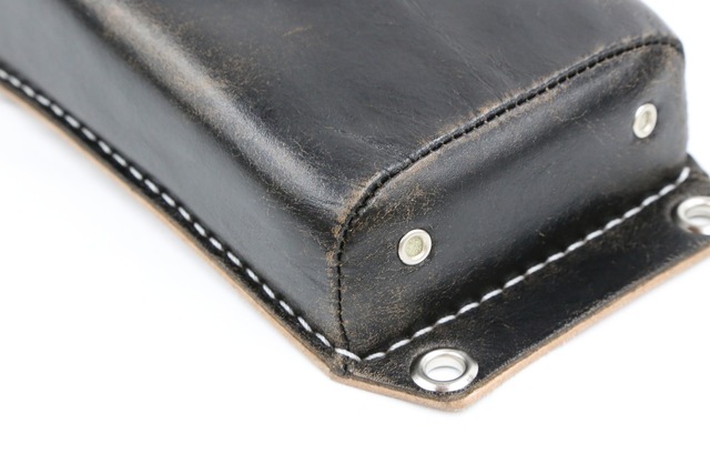 【抽選販売】クラックレザー : 60sトラディション ピリオンパッド [スムース] (CBW05)