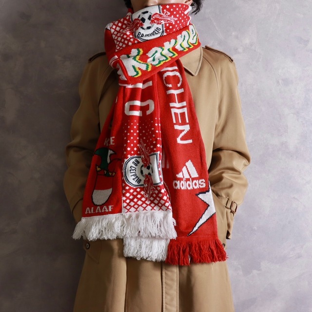 Remake 4panels soccer muffler : red