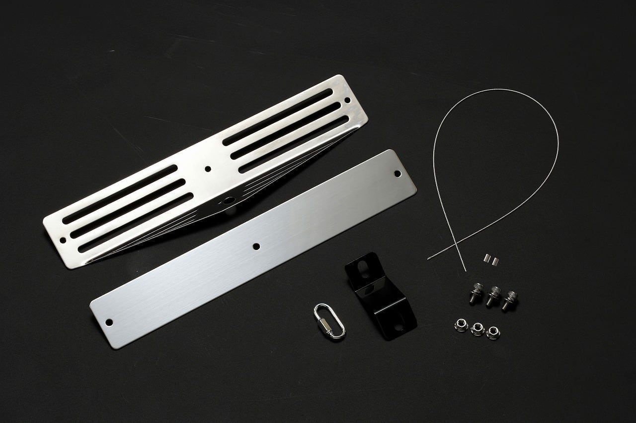 後期型 デリカ D:5専用 MKW マッドフラップ | TRISTAR Online Shop