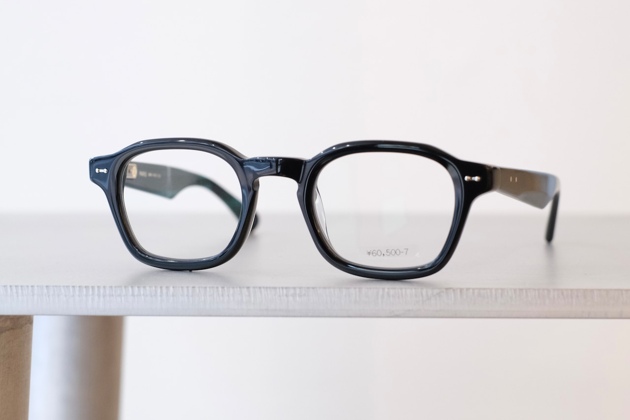 【PETER AND MAY】HERO Col:BLACK