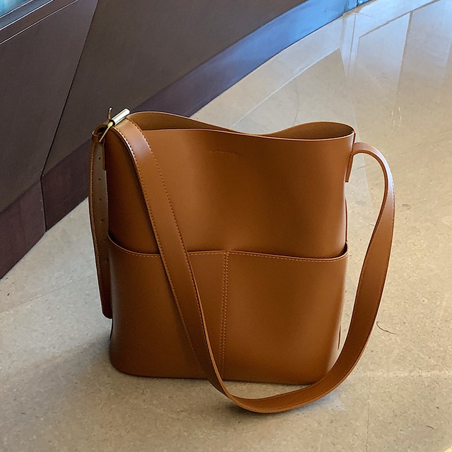 スタンダードオータムウィンター レトロ 秋物 冬物 ハンドバッグ メッセンジャーバッグ Tiancai_Wing_Bag61187101600