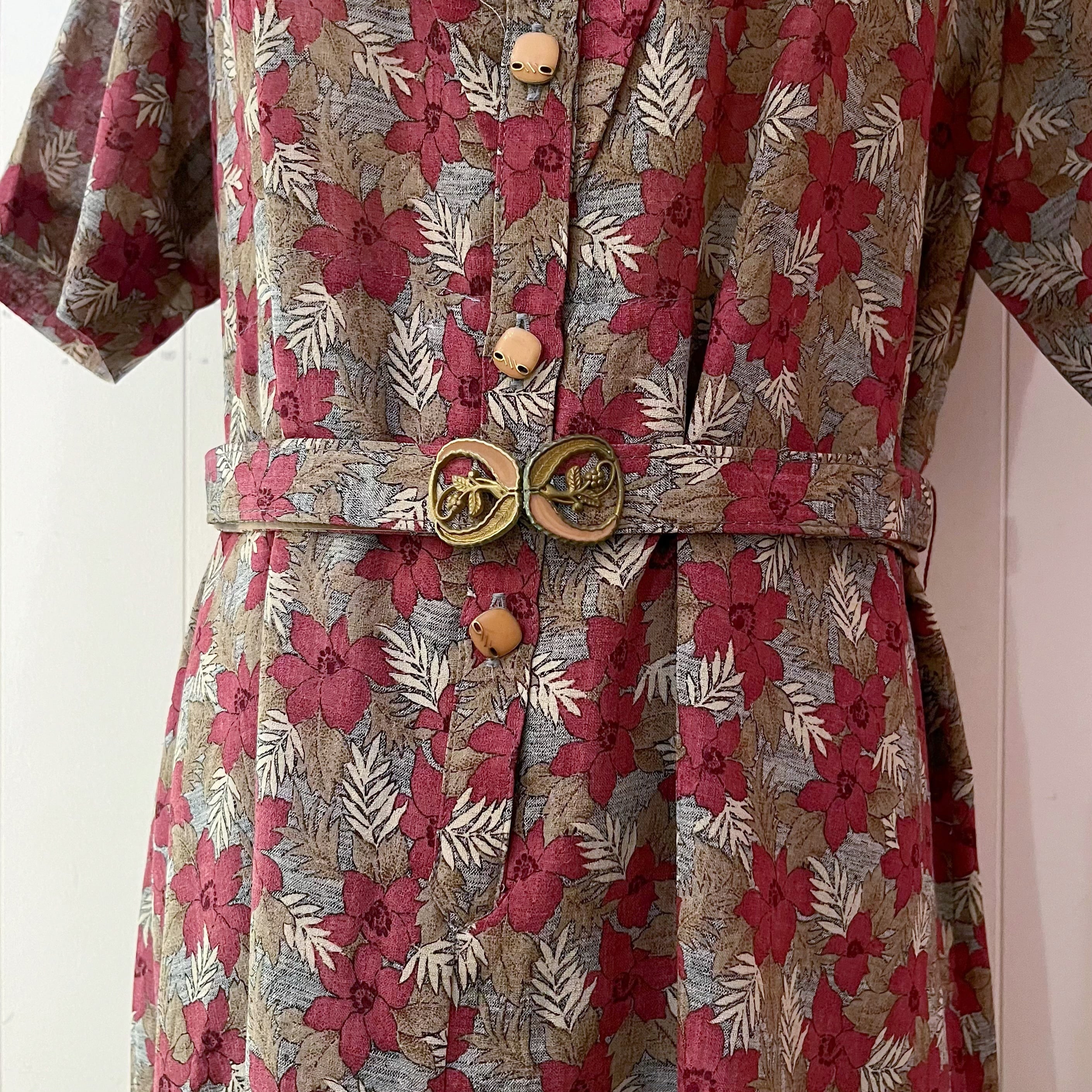 dark red leaf belt one-piece