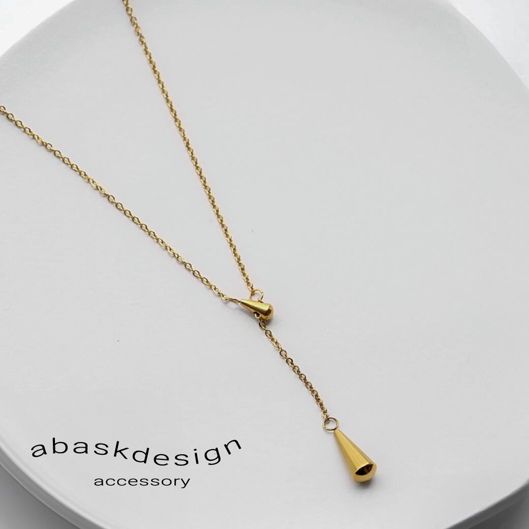 K18 クローバーデザイン ペンダントトップ 18金 ネックトップ Y03456