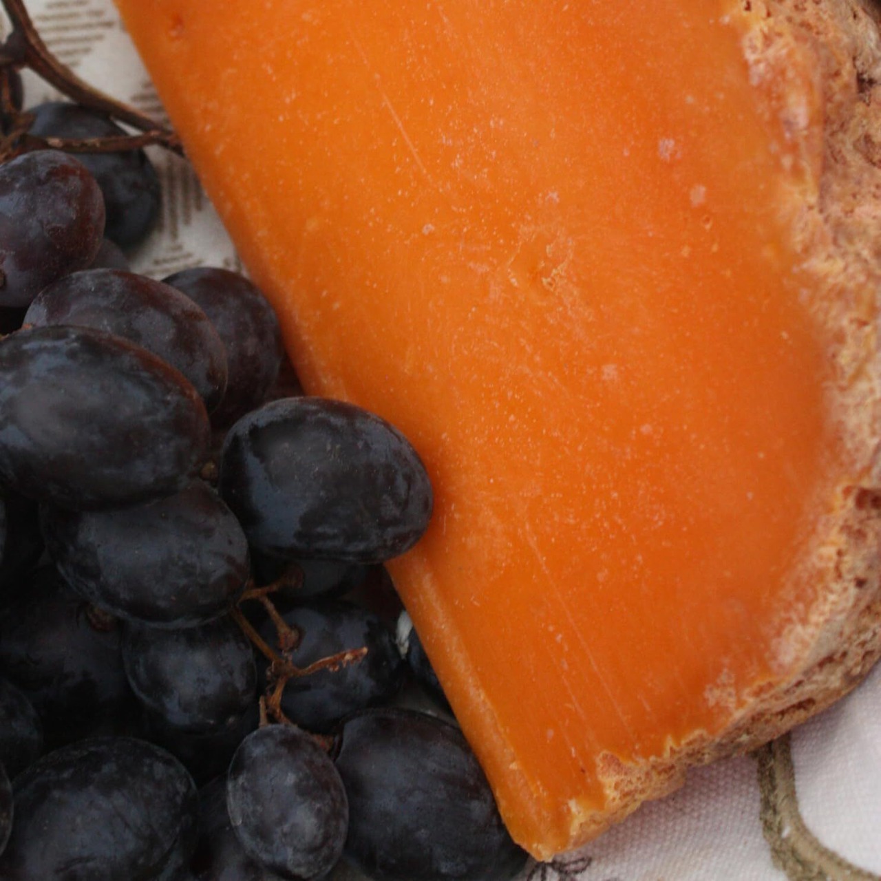 フランス産 グラスフェッド ミモレット 18ヶ月熟成 切りたて 600g French Grass-Fed Mimolette 18 Months Aged 600g | Freshly Cut Hard Cheese