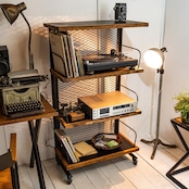 Black iron wagon GRUB