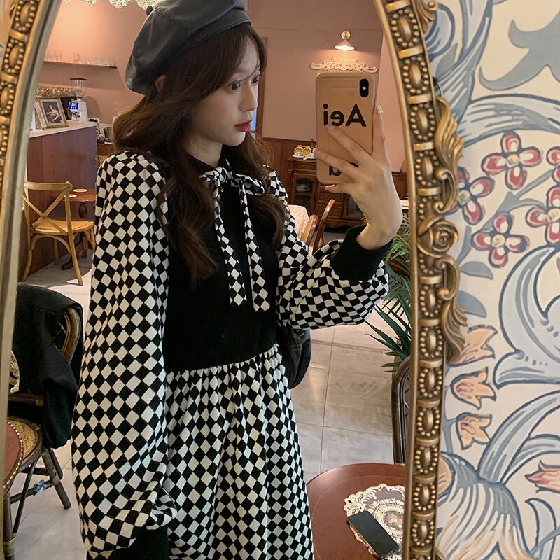 【新作】【送料無料】 エレガントなウエストデザインとニッチなロングスカートを備えたフランスのレトロなコーデュロイチェック柄ドレスの実物ショット 0272769123040