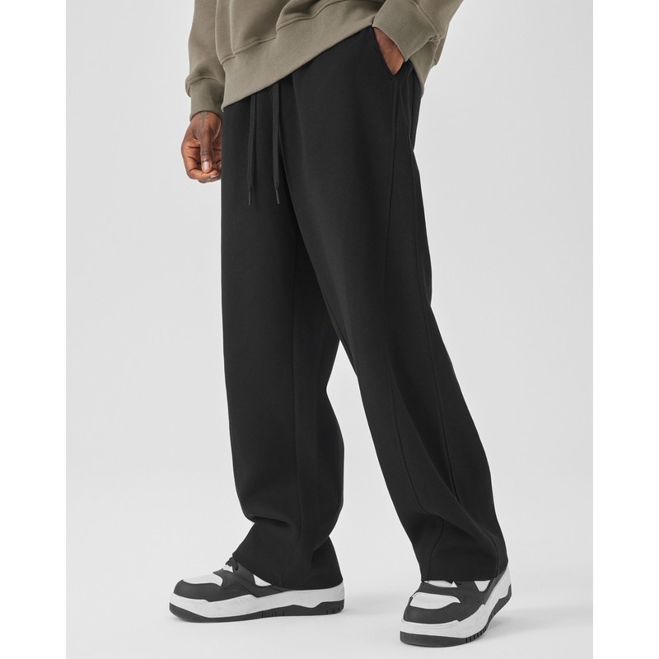 ワイドルーズストレートパンツ　941