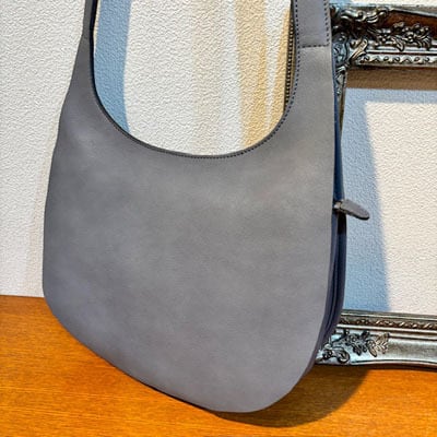再入荷 B.stuff 大人気 被せシンプルショルダー | TAKITA 靴のタキタ 再入荷 B.stuff 大人気 被せシンプルショルダー | TAKITA 靴のタキタ