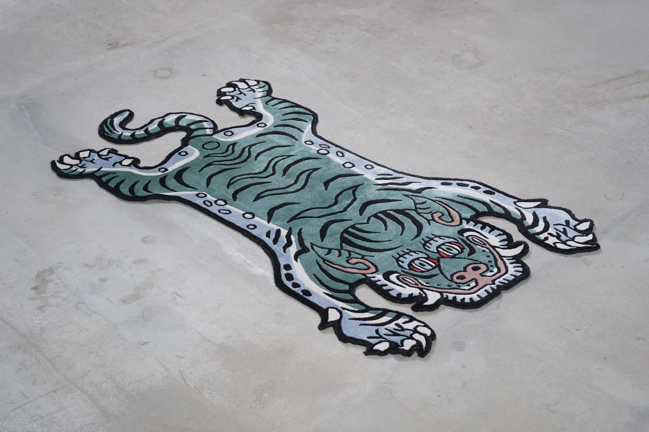 チベタンラグ　グリーン　シンプル Tibetan Tiger Rug 《Mサイズ•シルク・オリジナル2・フォレスト