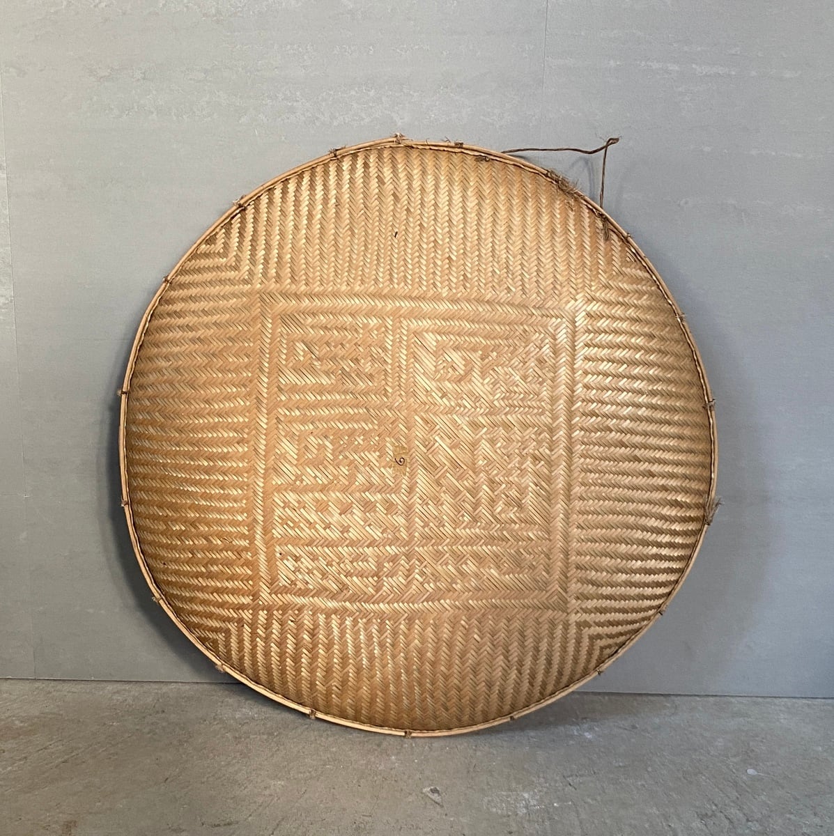 ブラジル先住民族 ヤノマミ族 カゴ 猿柄 cesto sanoma | Coloridas