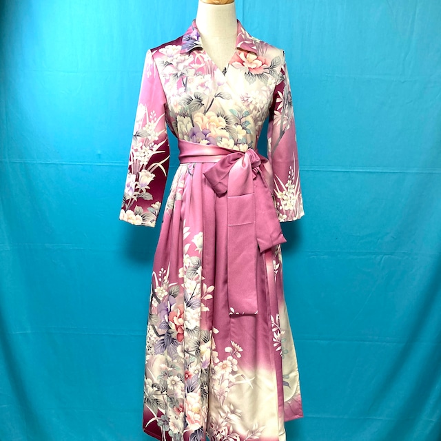 Vintage kimono wrap dress/ US 6