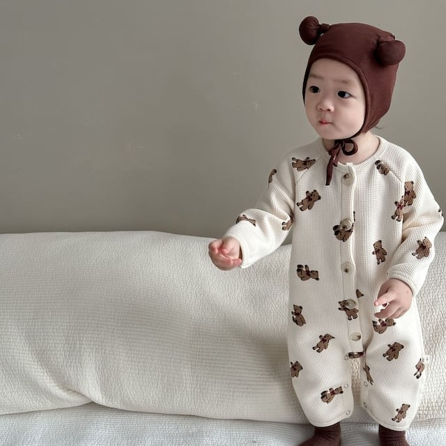 【BABY】ワッフルクマ柄カジュアルロンパース