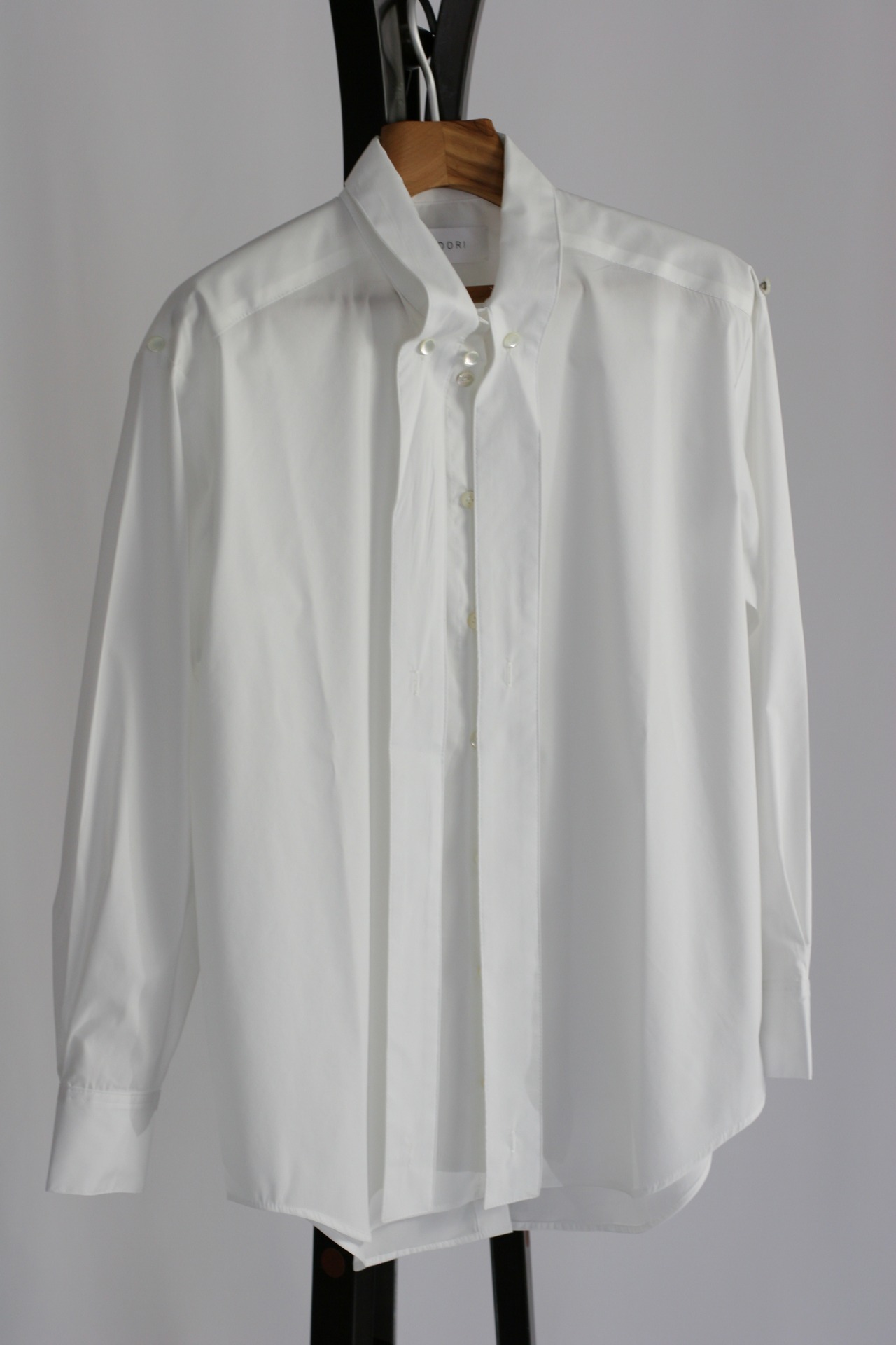 【CHIDORI】コンバーチブルカラーシャツ / OFF WHITE（CH2603-005）