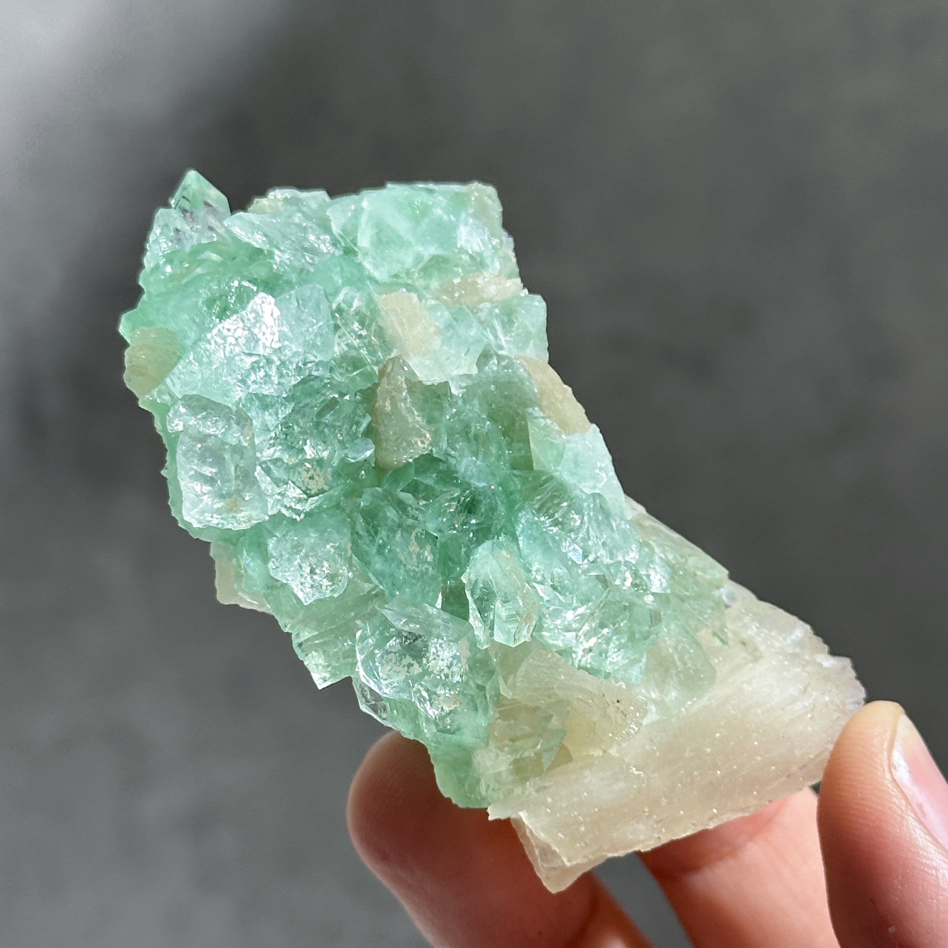 グリーンアポフィライト＆スティルバイト 77◇ Green Apophyllite