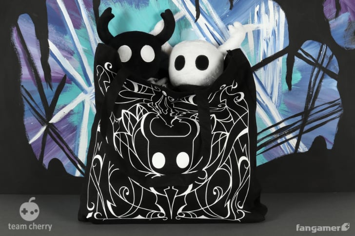 「Hollow Knight」 遺物の探究者 トートバッグ by Fangamer / fangamer