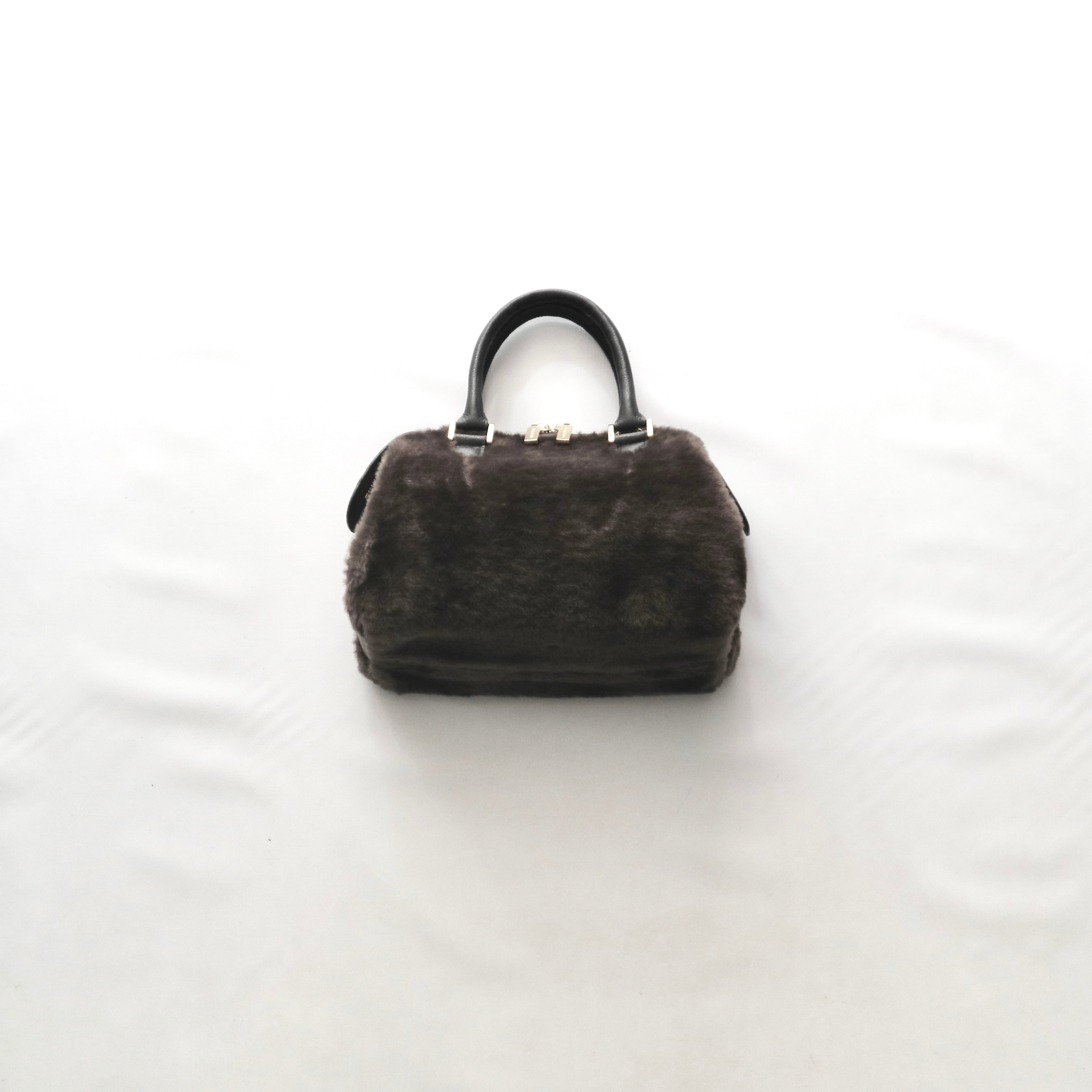 【VIOLAd'ORO ヴィオラドーロ】-ELMO- ITALIAN LEATHER×ECO FUR MINI BOSTON BAG イタリアンレザー×エコファーミニボストンバッグ V-8968