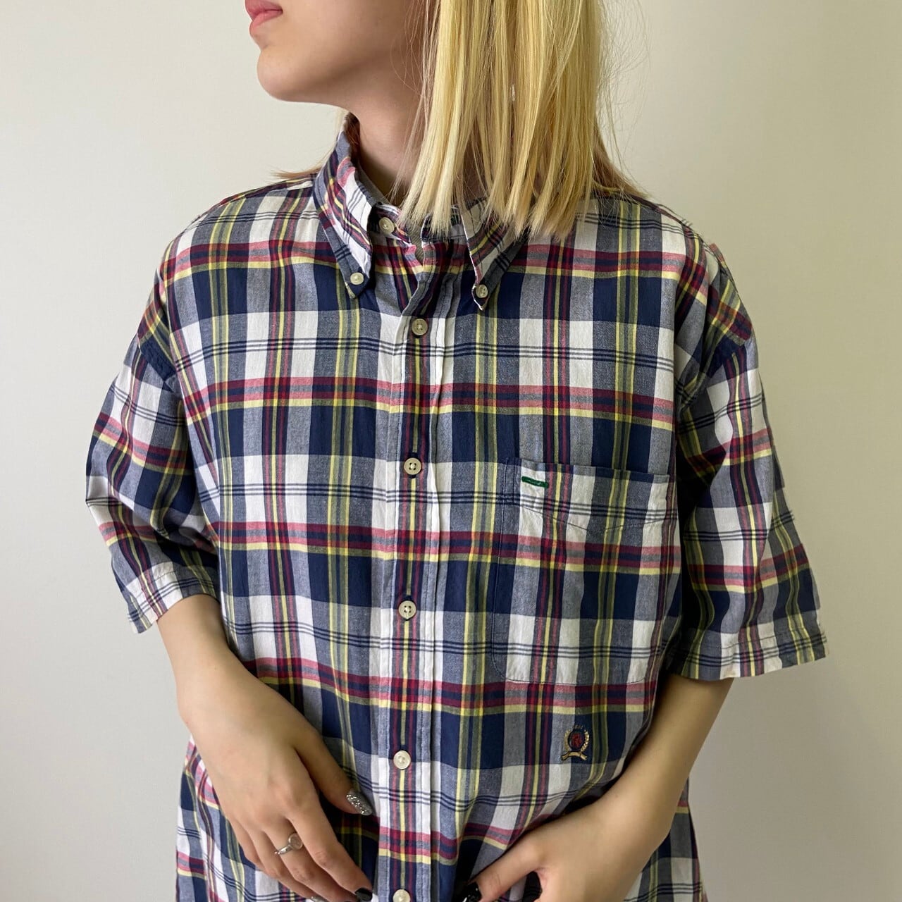 Tommy Hilfiger トミーヒルフィガー 半袖 チェックシャツ メンズl 古着 ワンポイントロゴ刺 ボタンダウン ネイビー 紺 半袖シャツ Cs29 50 Cave 古着屋 公式 古着通販サイト Tommy Hilfiger トミーヒルフィガー 半袖 チェックシャツ メンズl 古着 ワンポイントロゴ刺 ボタンダウン ネイビー 紺 半袖シャツ Cs29 50 Cave 古着屋 公式 古着通販サイト